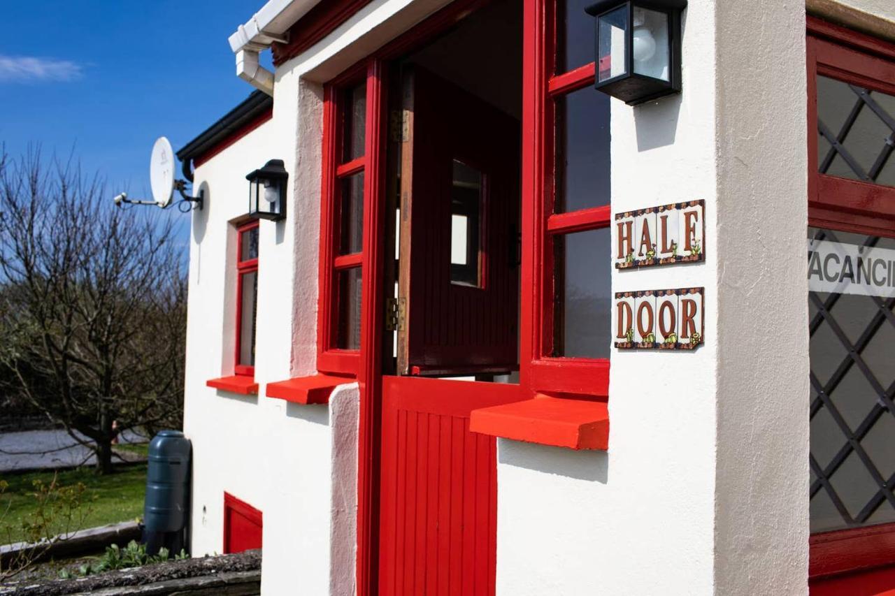 Half Door Cottage Doolin Exteriör bild